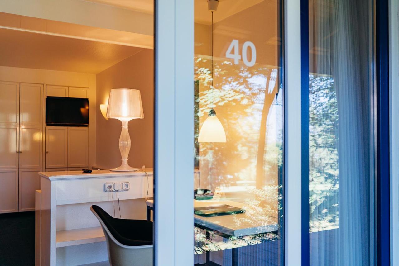 Hotel Benther Berg Ronnenberg Bagian luar foto