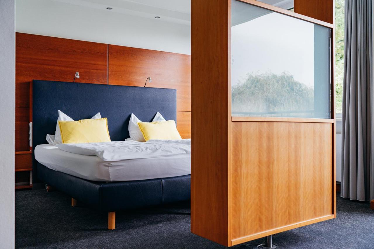 Hotel Benther Berg Ronnenberg Bagian luar foto