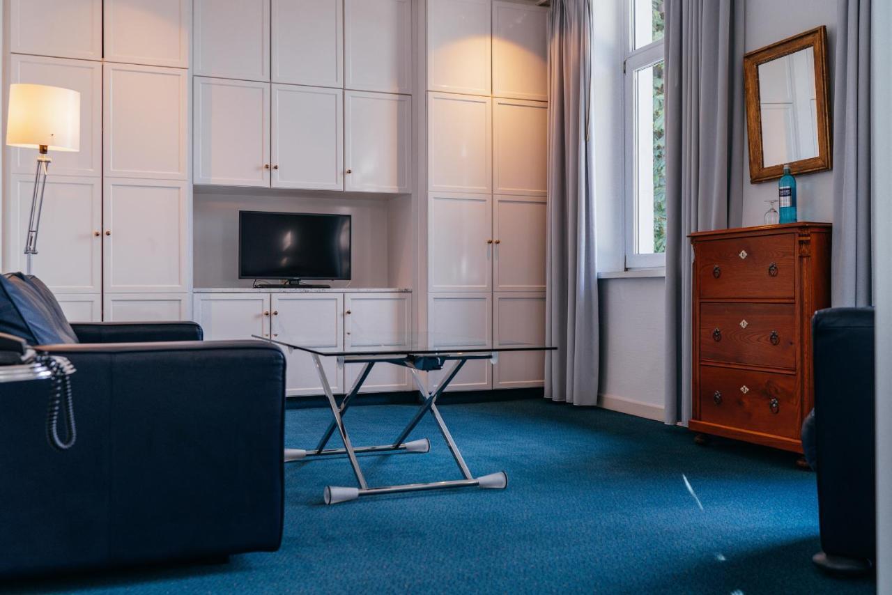 Hotel Benther Berg Ronnenberg Bagian luar foto