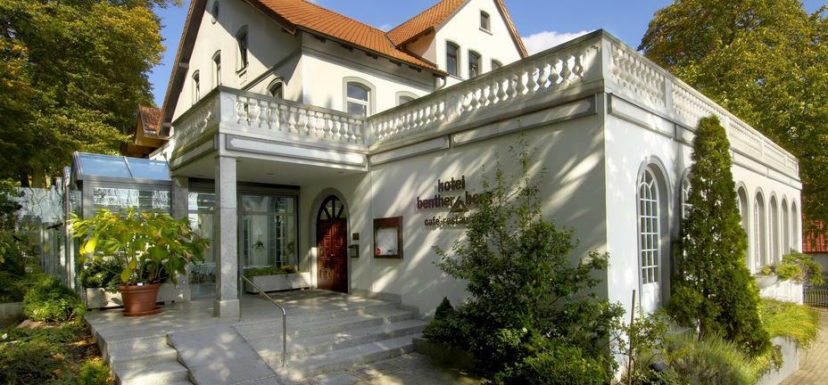 Hotel Benther Berg Ronnenberg Bagian luar foto